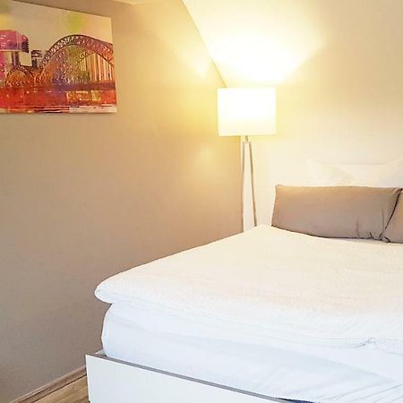 Zwei Schicke Apartments Mit Parkplatz Кёльн Экстерьер фото